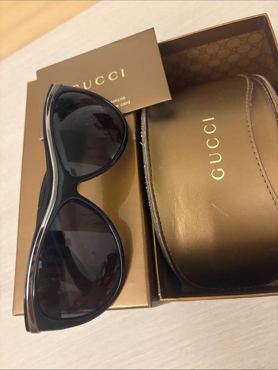 Gucci Black Sunglasses with Gold Case and Box main image 5